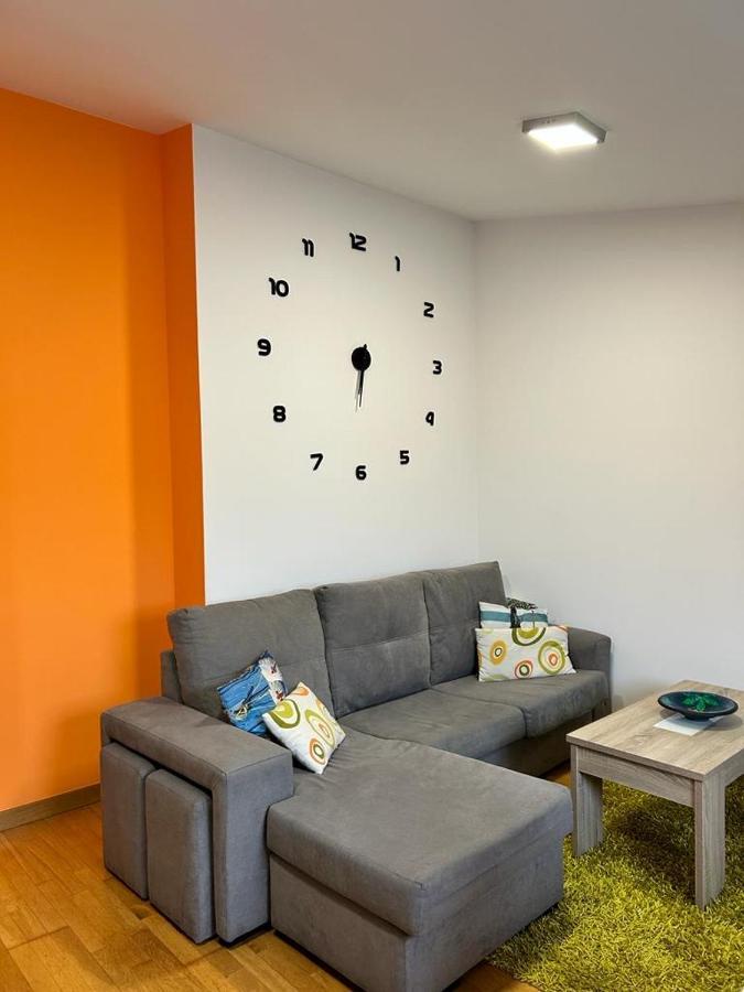 Acogedor Apartamento Atico En El Centro De O Porriño Extérieur photo
